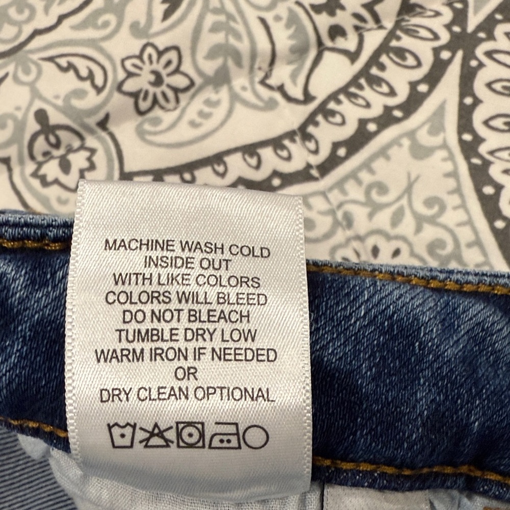 Vervet High Rise Straight Leg Jeans - Picture 6 of 16